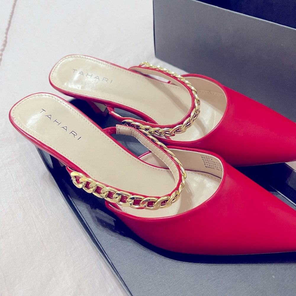 Tahari heels